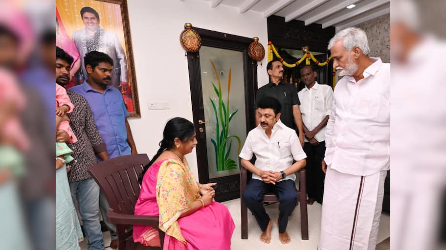 ரஞ்சித் குற்றச்சாட்டுக்கு திமுகவின் பதில்... ஆம்ஸ்ட்ராங் வீட்டுக்கு சென்ற முதல்வர் ஸ்டாலின்!