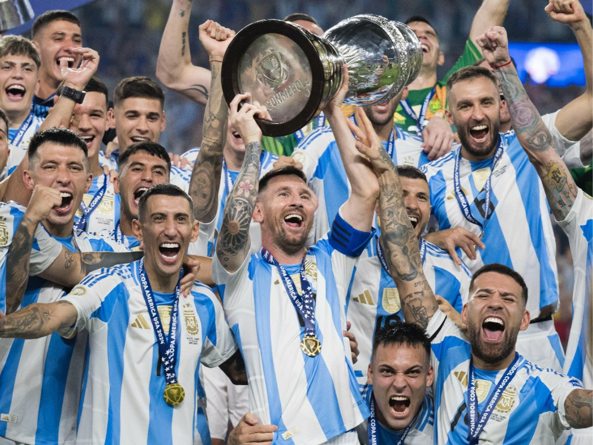 Copa America: லாட்டாரோ மார்டினெஸ் அடித்த அந்த கோல்... 16ஆவது முறையாக சாம்பியன் ஆனது அர்ஜென்டீனா! Copa America: லாட்டாரோ மார்டினெஸ் அடித்த அந்த கோல்... 16ஆவது முறையாக சாம்பியன் ஆனது அர்ஜென்டீனா!