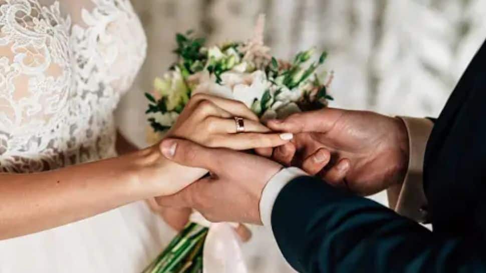 திருமணமாகி 3 நிமிடத்தில் விவாகரத்து! காரணம் கேட்டா ஆடி பாேயிருவீங்க..!
