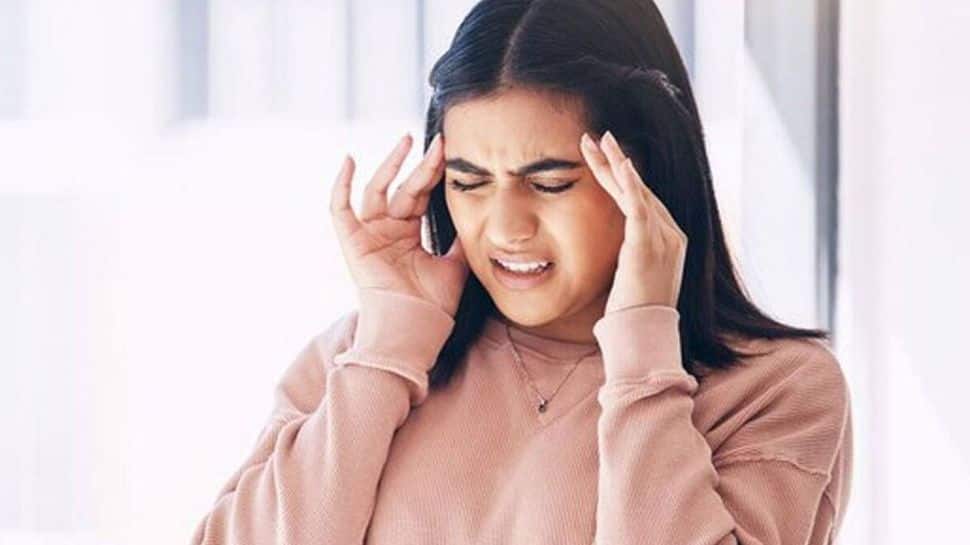 பாடாய் படுத்தும் தலைவலி: இந்த நிலையை தாண்டினால் மருத்துவரை அணுகுவது அவசியம்
