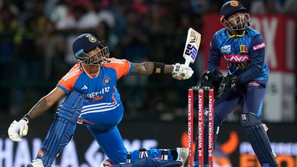IND vs SL: சஞ்சு சாம்சனுக்கு லாஸ்ட் சான்ஸ் கிடைக்குமா? - இந்திய அணியில் வரும் 3 மாற்றங்கள் IND vs SL: சஞ்சு சாம்சனுக்கு லாஸ்ட் சான்ஸ் கிடைக்குமா? - இந்திய அணியில் வரும் 3 மாற்றங்கள்