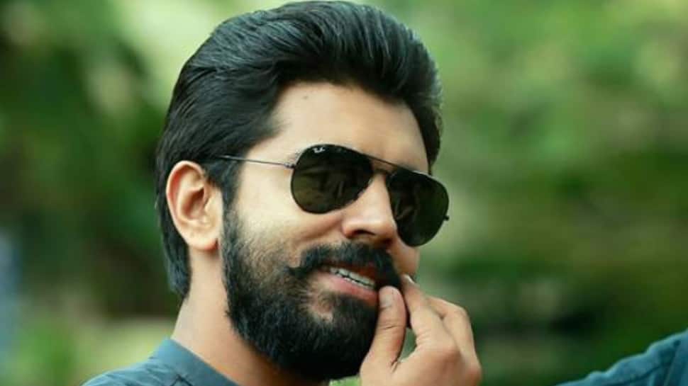 'பிரேமம்' பட நாயகன் நிவின் பாலி மீது பாலியல் புகார்... ஷாக்கில் திரையுலகம்!