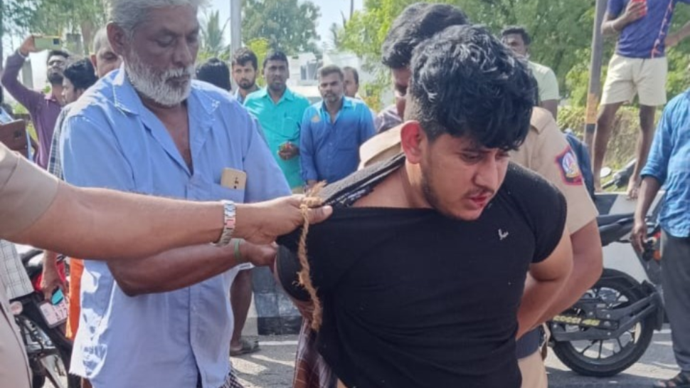 வடநாட்டுக் கொள்ளைக் கும்பல் மீது துப்பாக்கிச் சூடு... ஒருவர் பலி - நாமக்கலில் பரபரப்பு! வடநாட்டுக் கொள்ளைக் கும்பல் மீது துப்பாக்கிச் சூடு... ஒருவர் பலி - நாமக்கலில் பரபரப்பு!