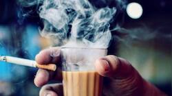 டீ குடிக்கும் போது சிகரெட் பிடிக்கும் பழக்கம் இருக்கா? இந்த தவறை மட்டும் செய்ய வேண்டாம்!
