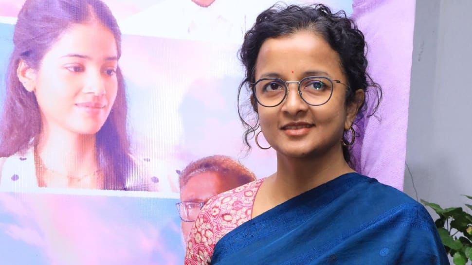 நான் ஒவ்வொன்றிற்கும் கணக்கு காட்ட வேண்டும் - கிருத்திகா உதயநிதி!