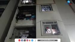 பெண் வீட்டு வாசலில் தள்ளாடிய சுங்கத்துறை அதிகாரிகள்! 