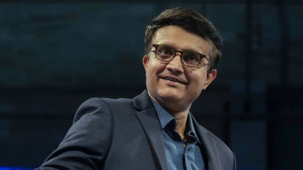 கார் விபத்தில் இருந்து நுலிழையில் தப்பிய கங்குலி.. நடந்தது என்ன? 