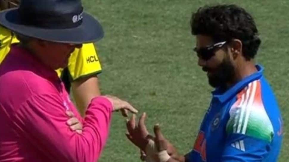 ரவீந்திர ஜடேஜா மீது ஆஸ்திரேலியா பரபரப்பு புகார்.. அம்பயர் கொடுத்த வார்னிங்