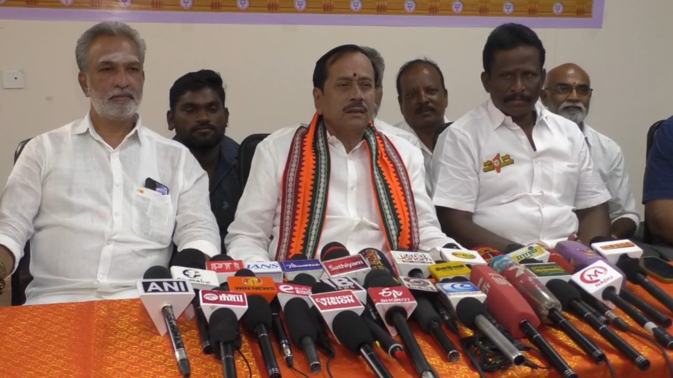 தேசிய கல்விக் கொள்கையின் நோக்கம் இதுதான்... பளிச்சுனு சொன்ன ஹெச்.ராஜா! தேசிய கல்விக் கொள்கையின் நோக்கம் இதுதான்... பளிச்சுனு சொன்ன ஹெச்.ராஜா!
