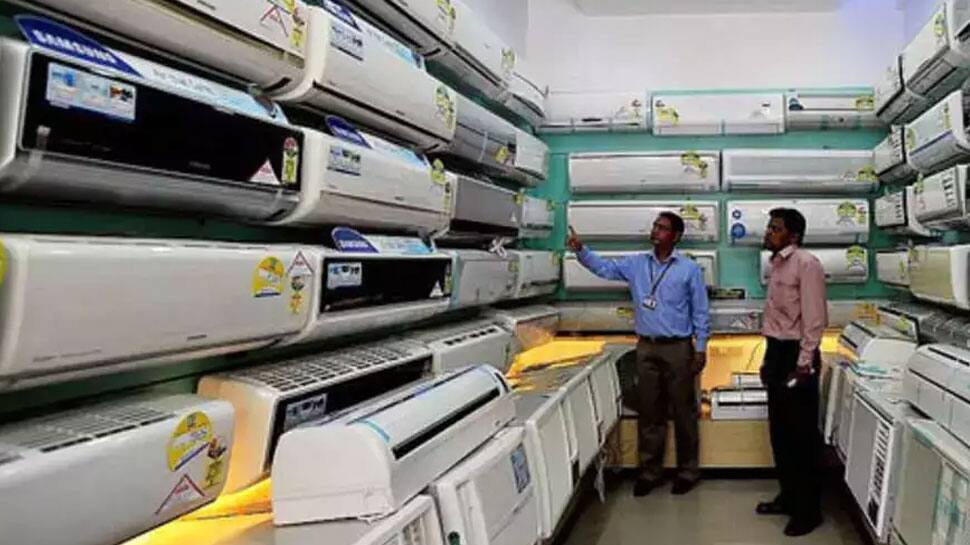 பாதி விலையில் விற்பனையாகும் டாப் AC .. இப்போவே வாங்கி போடுங்க