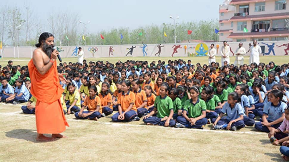 பதஞ்சலி கல்வித் திட்டங்கள்: பின்தங்கிய குழந்தைகளின் எதிர்காலத்தை வடிவமைக்கும் வரம்