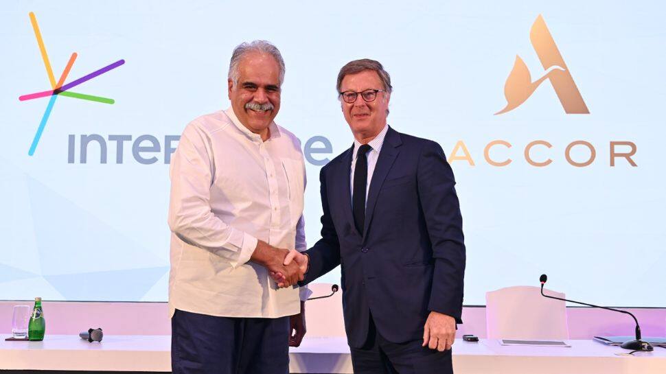 இந்திய ஹோட்டல் துறையை மாற்றும் புதிய கூட்டணி: அகோர் மற்றும் இண்டர்குளோப் ஒன்றிணைப்பு