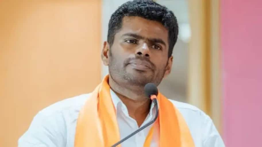 திருச்சி: குடிநீரில் கழிவுநீர்.. "மக்களின் உயிர் உங்களுக்கு அத்தனை மலிவாகி விட்டதா?" கொந்தளித்த அண்ணாமலை! 