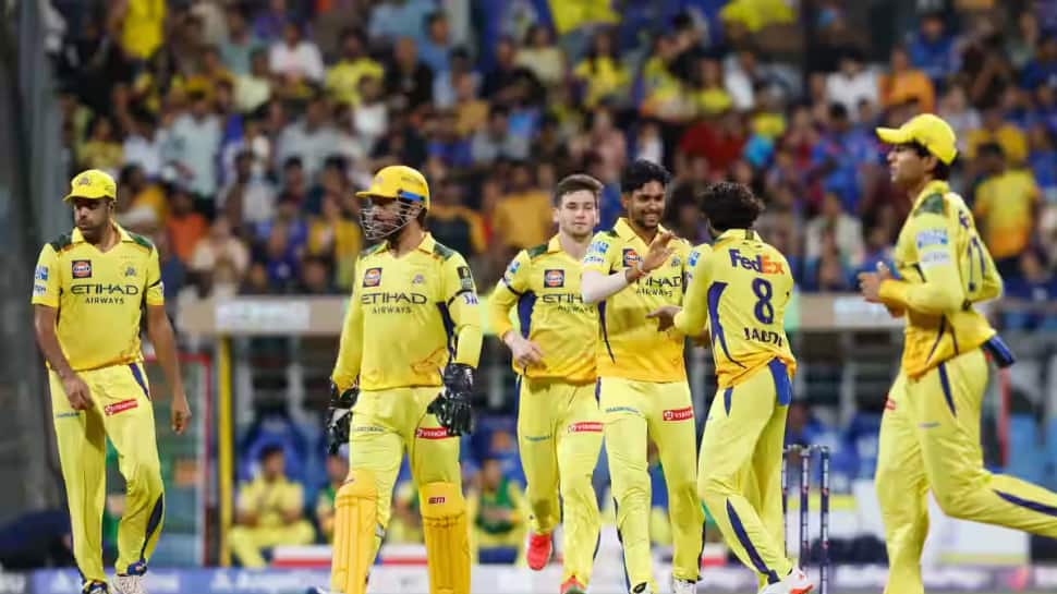 CSK துணிந்து இந்த பெரிய மாற்றத்தை செய்தால்... பிளே ஆப் போகலாம்!