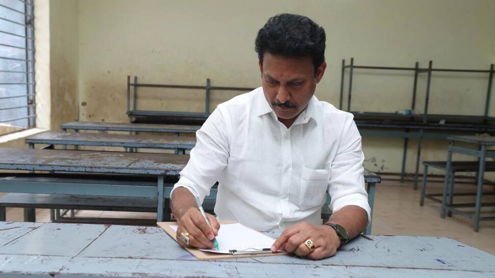 பள்ளிகள் திறப்பில் மாற்றம் இருக்குமா...? அன்பில் மகேஷ் கொடுத்த அப்டேட்