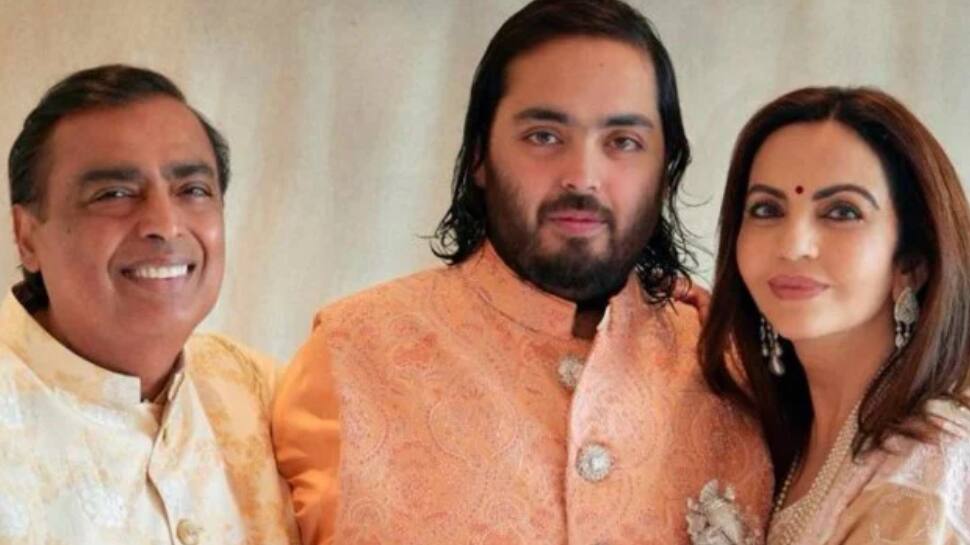 நம்பர் 1 பணக்காரர் முகேஷ் அம்பானியின் ஒரு மாத செலவு எவ்வளவு தெரியுமா? 