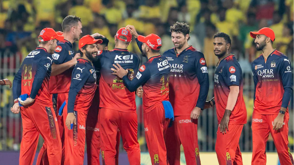 மீண்டும் தொடங்கும் ஐபிஎல்... எந்தெந்த வெளிநாடு வீரர்கள் விலகிறார்கள்? ஷாக்கில் ஆர்சிபி! மீண்டும் தொடங்கும் ஐபிஎல்... எந்தெந்த வெளிநாடு வீரர்கள் விலகிறார்கள்? ஷாக்கில் ஆர்சிபி!