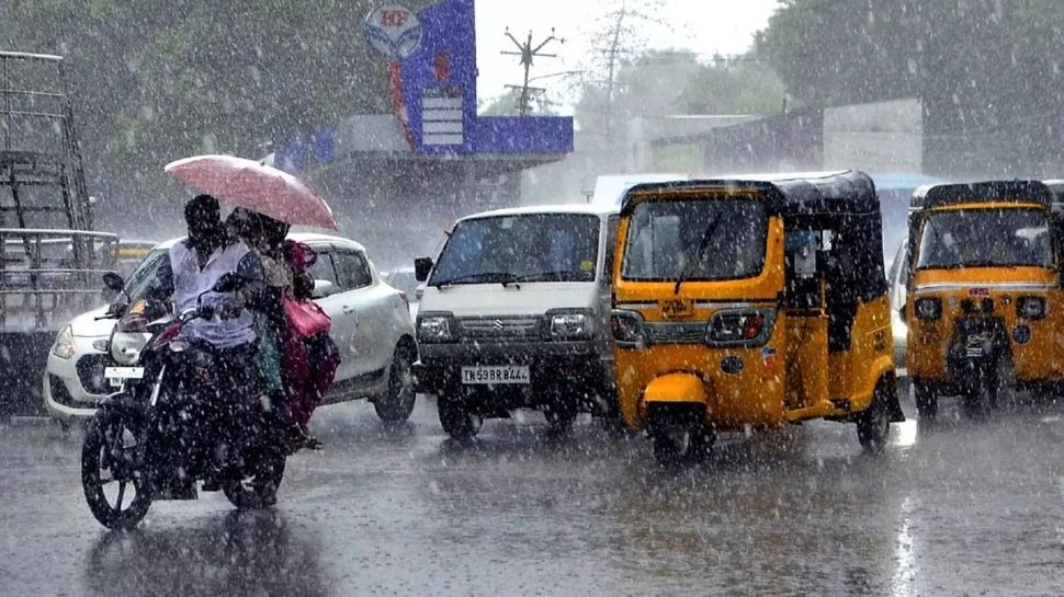 தமிழகத்தில் நாளை கனமழை பெய்யும்.. இந்த 15 மாவட்டங்களுக்கு மஞ்சள் அலர்ட்! தமிழகத்தில் நாளை கனமழை பெய்யும்.. இந்த 15 மாவட்டங்களுக்கு மஞ்சள் அலர்ட்!