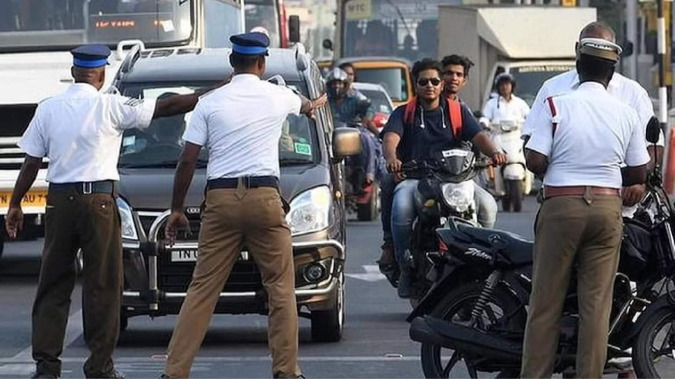 காவல்துறைக்கு புதிய கட்டுப்பாடு! இனி இதற்கு அபராதம் விதிக்க முடியாது! காவல்துறைக்கு புதிய கட்டுப்பாடு! இனி இதற்கு அபராதம் விதிக்க முடியாது!