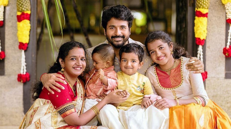 3வது மகனின் பிறந்தநாள்.. முதன்முறையாக போட்டோ வெளியிட்ட சிவகார்த்திகேயன்