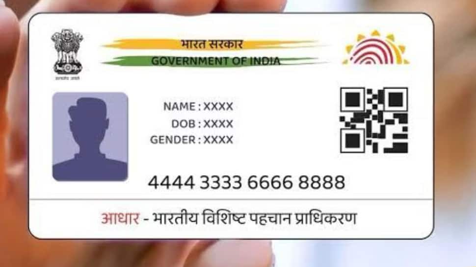 ஆதார் கார்டில் முகவரி விவரங்களை ஆன்லைனில் மாற்றுவது எப்படி?