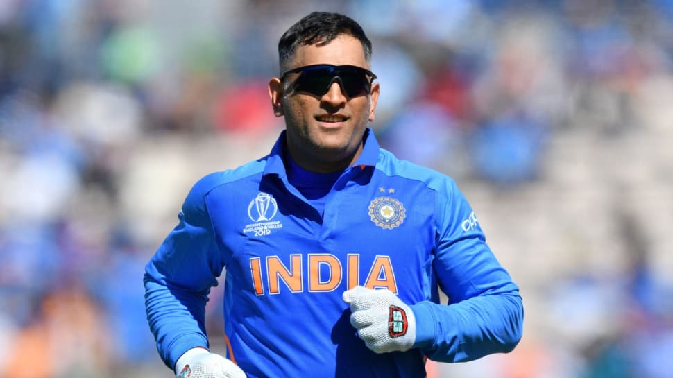 தோனி போல் வந்திருக்க வேண்டிய மூன்று வீரர்கள்! ஆனால் கோட்டை விட்டனர்! 