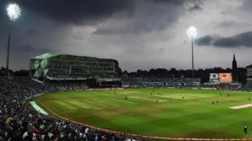 Ind vs Eng: மழை பெய்தால் போட்டி என்ன ஆகும்? யாருக்கு வெற்றி வாய்ப்பு? Ind vs Eng: மழை பெய்தால் போட்டி என்ன ஆகும்? யாருக்கு வெற்றி வாய்ப்பு?