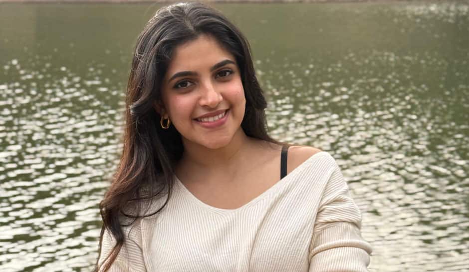 தமிழ் சினிமாவில் ஒரு நம்பிக்கைக்குரிய புது முகம்: லவ் மேரேஜ் மூலம் அசத்திய நடிகை மீனாட்சி தினேஷ்