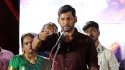 “இவங்கள தியேட்டருக்குள் விடக்கூடாது” நடிகர் விஷால் குறிப்பிட்ட நபர்கள்! யார் தெரியுமா?