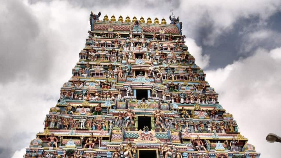 தமிழக அரசு 