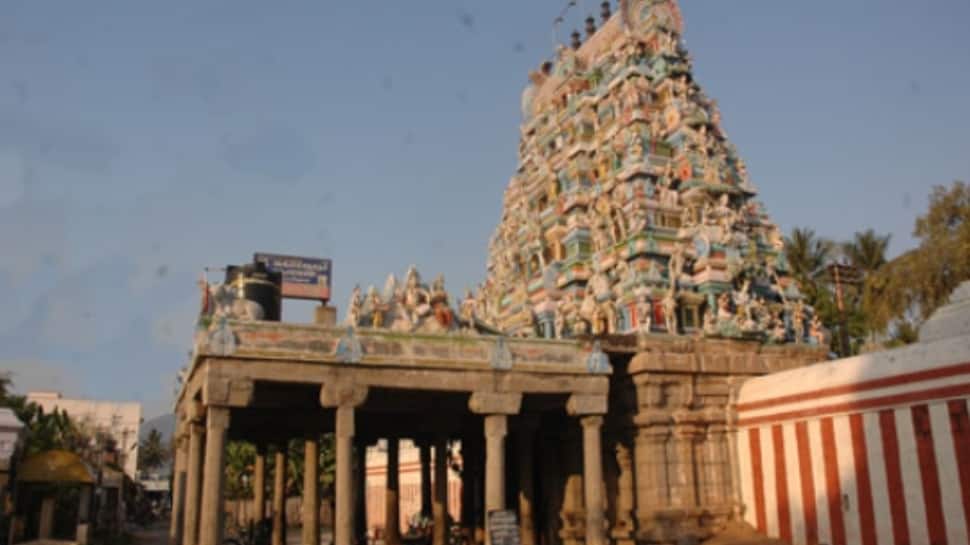 தமிழக அரசு 