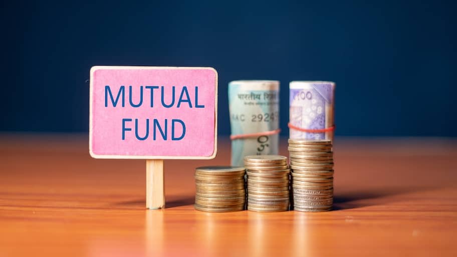 Mutual Fund: ரூ.1,000 SIP முதலீட்டை... ரூ.2.25 கோடியாக பெருக்கிய சிறந்த பரஸ்பர நிதியம்