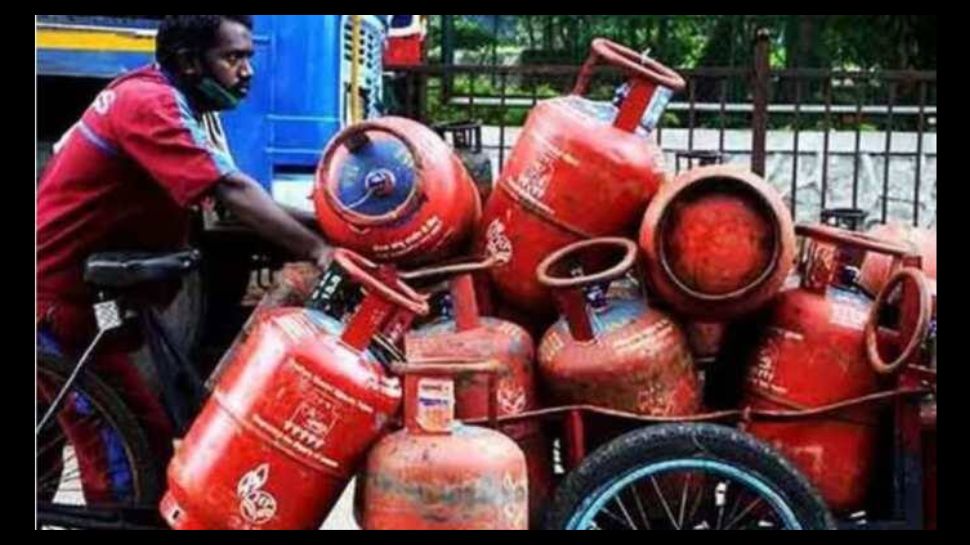 எல்பிஜி சிலிண்டர் மானியம்: மத்திய அமைச்சரவை ₹12060 கோடிக்கு ஒப்புதல், யாருக்கெல்லாம் நன்மை கிடைக்கும்? எல்பிஜி சிலிண்டர் மானியம்: மத்திய அமைச்சரவை ₹12060 கோடிக்கு ஒப்புதல், யாருக்கெல்லாம் நன்மை கிடைக்கும்?