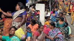 சென்னையில் துப்புரவு பணியாளர்கள் நள்ளிரவில் அதிரடி கைது, மேயர் கொடுத்த விளக்கம்