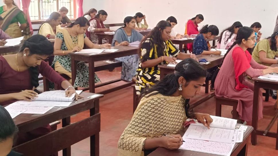 ஆசிரியர் வாரிய தேர்வு, கூட்டுறவு வங்கி தேர்வுக்கு விண்ணப்பித்துள்ளீர்களா? முக்கிய அப்டேட் ஆசிரியர் வாரிய தேர்வு, கூட்டுறவு வங்கி தேர்வுக்கு விண்ணப்பித்துள்ளீர்களா? முக்கிய அப்டேட்