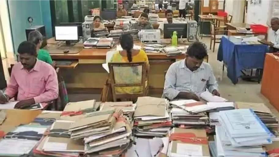 18 மாத டிஏ அரியர் தொகை.... தொடரும் பஞ்சாயத்து, மக்களவையில் முடிச்சு விட்ட மத்திய அரசு