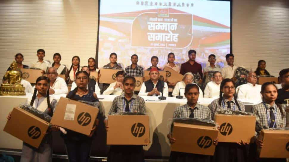 Is the Central Government Giving Free Laptops to Students? Here Is the ...
