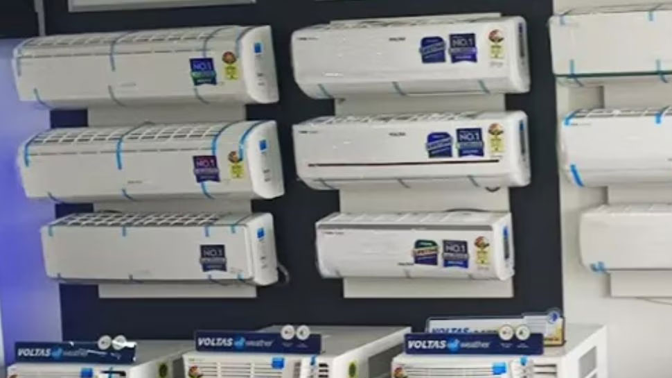GST வரி குறைப்பு.. இனி ரொம்ப கம்மி விலையில் TV, AC வாங்கலாம் GST வரி குறைப்பு.. இனி ரொம்ப கம்மி விலையில் TV, AC வாங்கலாம்