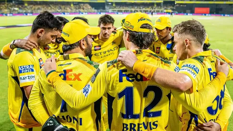 CSK: சிஎஸ்கே இந்த வீரரை விடவே விடாது... மினி ஏலத்தில் பிளான் இதுதான்!