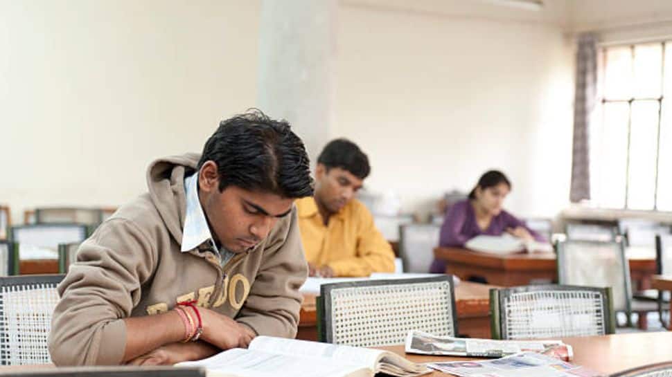 கல்லூரி மாணவர்களுக்கான முக்கிய அறிவிப்பு! கல்வி கடன் முகாம் நடக்கும் தேதிகள் அறிவிப்பு