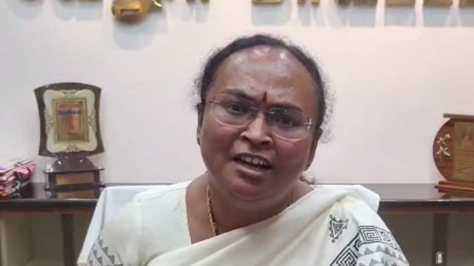பொன்னை ஆற்றில் கட்டப்பட்டுள்ள தடுப்பணை நிரம்பி 1845 கன அடி தண்ணீர் வெளியேற்றம்