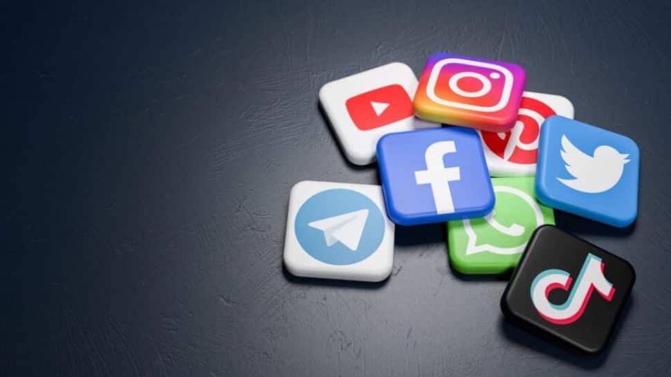 Social Media 