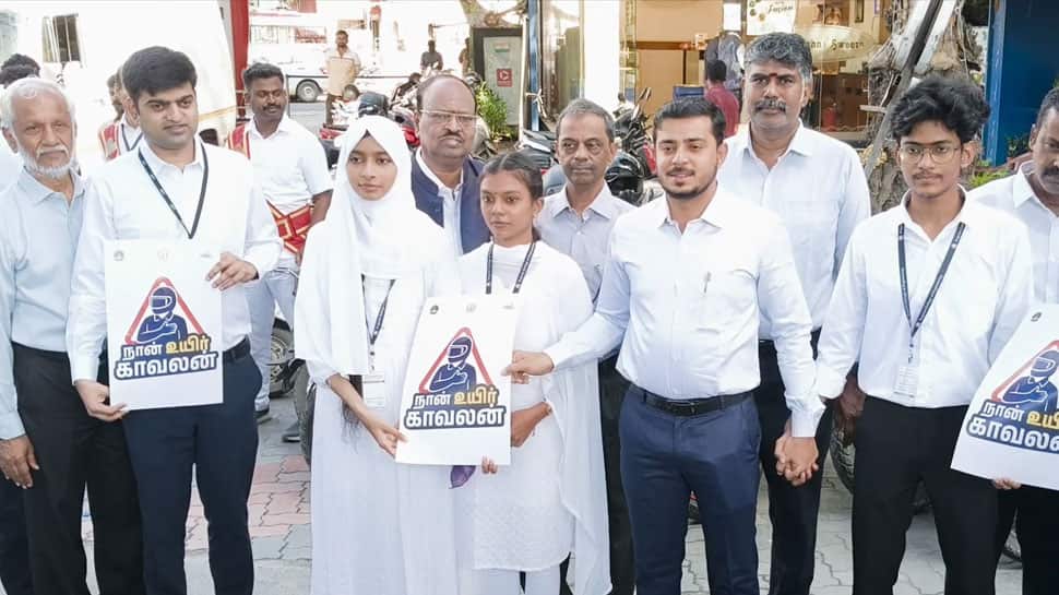 சாலைப் பாதுகாப்பு விழிப்புணர்வுக்கான இந்தியாவின் மிகப்பெரும் மனிதச் சங்கிலி பிரச்சாரம்