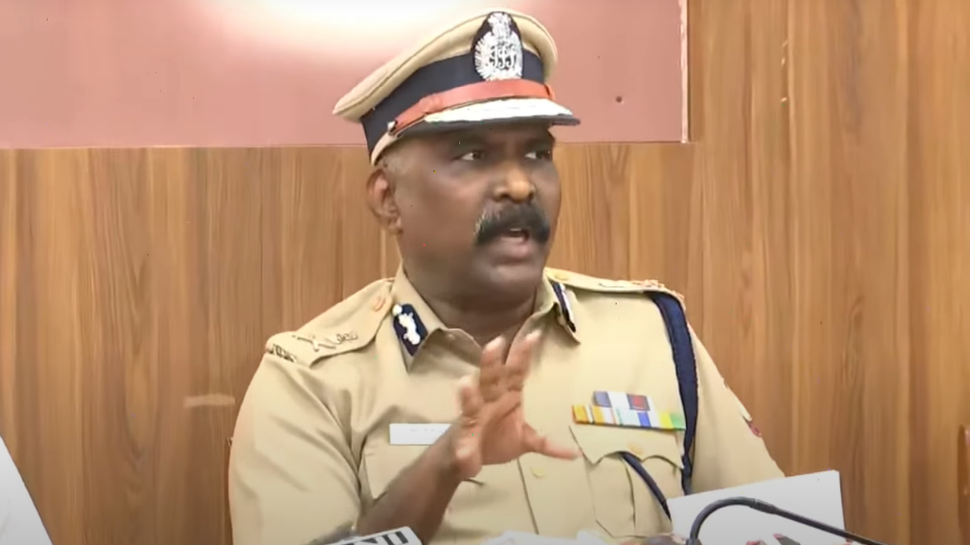 கல்வீச்சு நடக்கவில்லை... மின்தடை செய்யவில்லை... ஏடிஜிபி விரிவான விளக்கம் கல்வீச்சு நடக்கவில்லை... மின்தடை செய்யவில்லை... ஏடிஜிபி விரிவான விளக்கம்