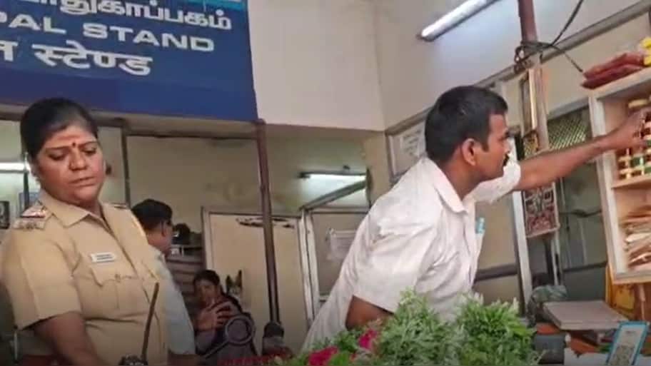 மதுரை மீனாட்சியம்மன் கோவிலுக்கு இ- மெயில் மூலமாக வெடிகுண்டு மிரட்டல்