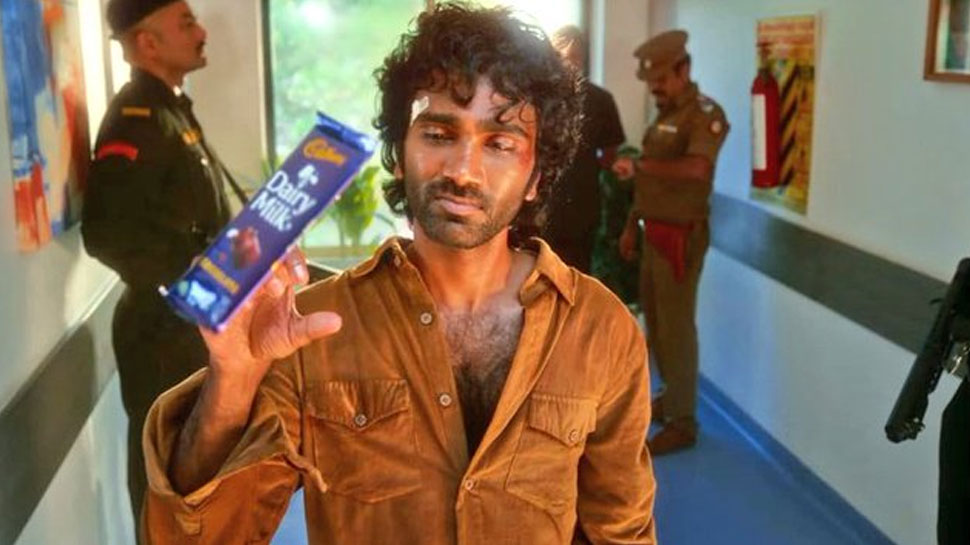 'டியூட்' மாஸ்! முதல் நாள் வசூல் ₹10 கோடி! பிரதீப் ரங்கநாதனின் கெரியரிலேயே வேற லெவல் ஓபனிங் 'டியூட்' மாஸ்! முதல் நாள் வசூல் ₹10 கோடி! பிரதீப் ரங்கநாதனின் கெரியரிலேயே வேற லெவல் ஓபனிங்