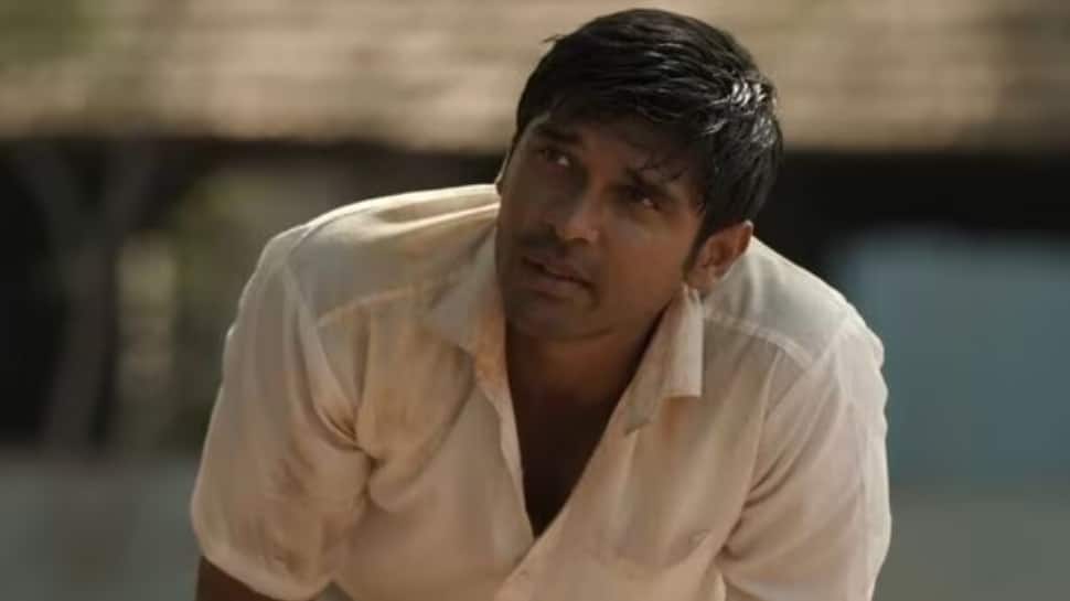 தனது தந்தையை மிஞ்சினாரா துருவ் விக்ரம்? பைசன் படத்தில் இதை கவனித்தீர்களா?