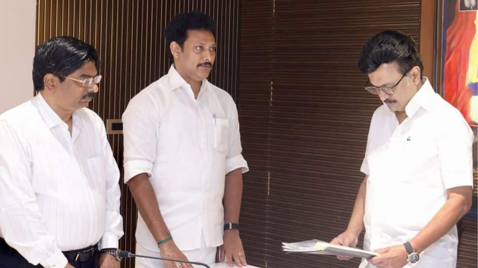 டெட் தேர்வு | ஆசிரியர்களுக்கு விரைவில் குட் நியூஸ்! முதலமைச்சருடன் அமைச்சர் சந்திப்பு