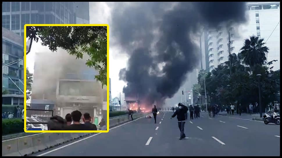 மத்திய ஜகார்த்தாவில் மின்கலன் வெடித்துத் தீ! பலர் காயம், பலி எண்ணிக்கை 20 ஆக உயர்வு