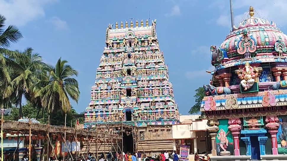திருநாகேஸ்வரம்: ராகு பகவான் ஸ்தலத்தில் கார்த்திகை கடை ஞாயிறு தீர்த்தவாரி